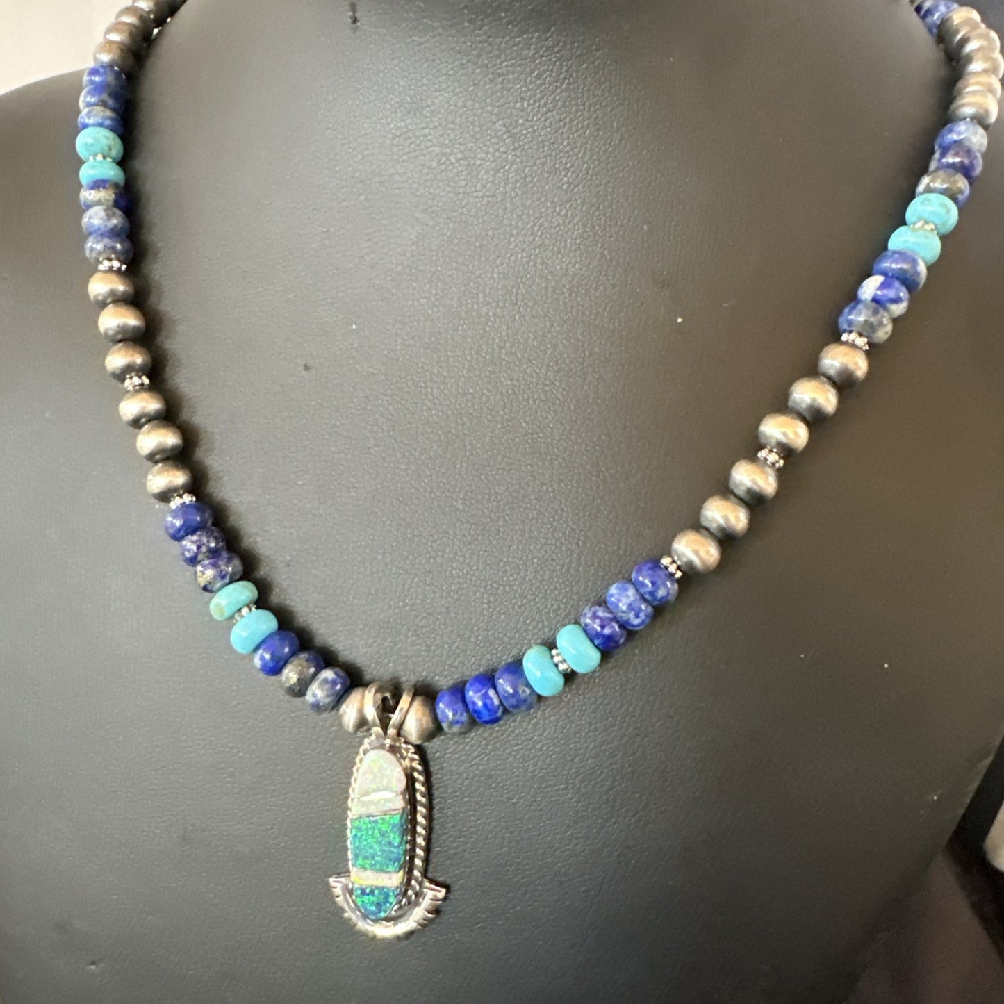 WoMens Opal Inlay Pendant Navajo Sterling Silver Blue Lapis Bead Necklace 18914