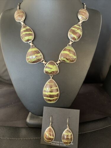 Navajo Green Gaspeite Necklace Choker Earrings Set | Sterling Silver Pendant | 19" | Authentic Native American Handmade | 13795