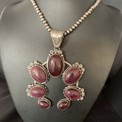 Navajo Purple Spiny Oyster Pendant Necklace | Sterling Silver Naja | Authentic Native American Handmade | 13989