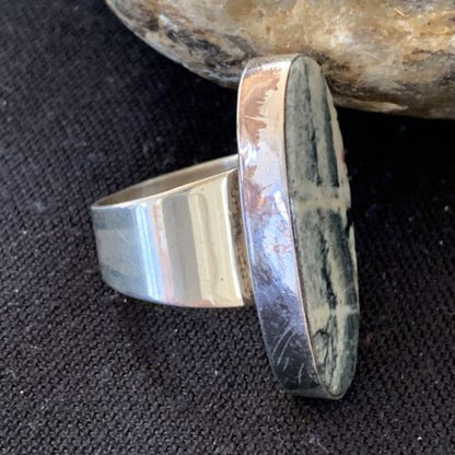 Southwestern Navajo Cinnabrite Ring | White Black | Sterling Silver | Sz 7.5 | 01564