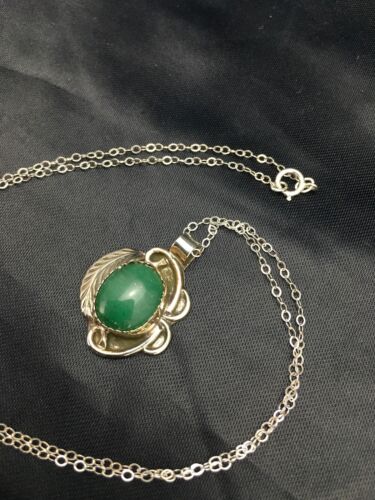 Navajo Green Malachite Pendant Necklace | Sterling Silver | 18" Chain | Authentic Native American Handmade | 2535