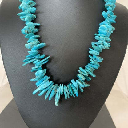 Navajo Pearls Necklace | Sterling Silver | Sleeping Beauty Kingman Turquoise | 18" | 1773