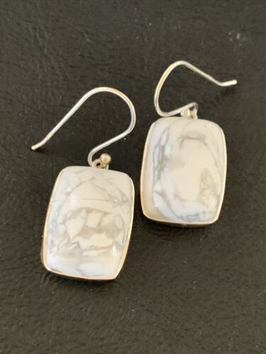 Navajo Sterling Silver White Howlite Black Dangle Rectangle Earrings | 0.75" | 12070