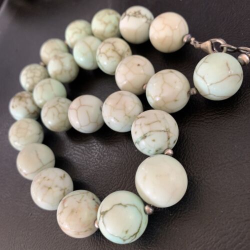 Native American Women's Navajo Green Jade Bead Necklace | Sterling Silver | 16mm | 18" | 13264