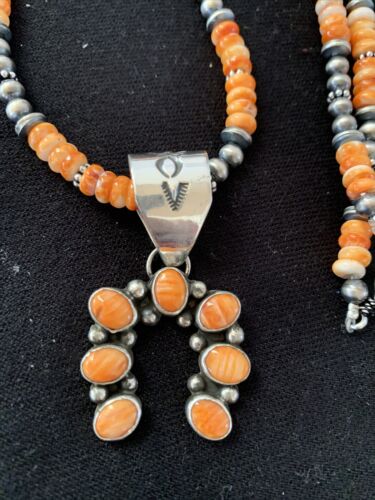 Navajo Sterling Silver Spiny Oyster Naja Pendant Necklace | Authentic Native American Handmade | 1316