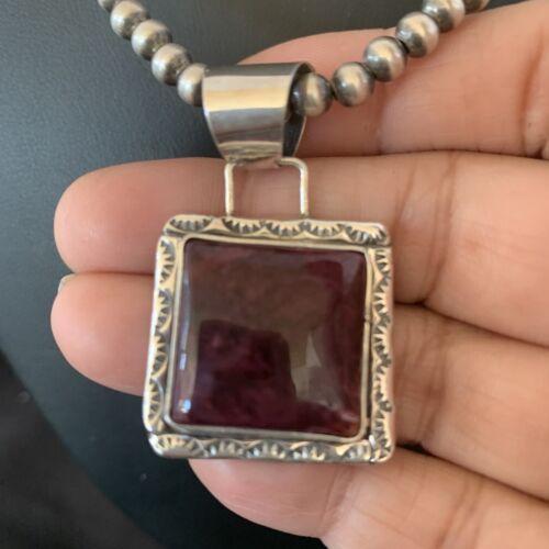 Navajo Pearls Purple Spiny Oyster Pendant Necklace | Sterling Silver | Authentic Native American Handmade | 10952