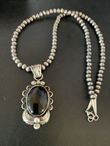 Native American Men's Navajo Pearls Necklace Pendant | Sterling Silver Black Onyx | 13093