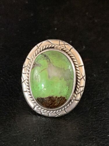 Native American Green Gaspeite Ring | Navajo Sterling Silver | Sz 8.5 | 13779