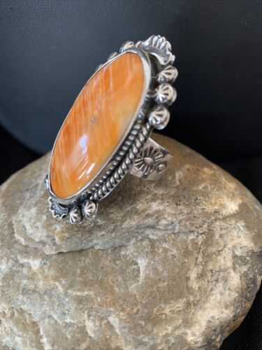 Southwestern Women's Navajo Spiny Oyster Ring | Sterling Silver | Sz 11.5 | Authentic Native American Handmade | 01001