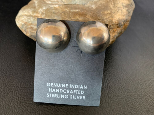 Old Pawn Women's Southwestern Oval Stud Earrings | Sterling Silver | 1" | 13005