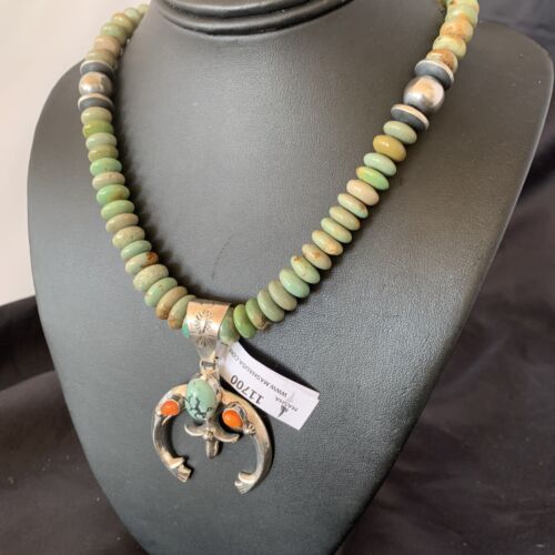 Navajo Pearl Necklace with Sterling Silver Green Turquoise & Spiny Oyster Naja Pendant | 11700