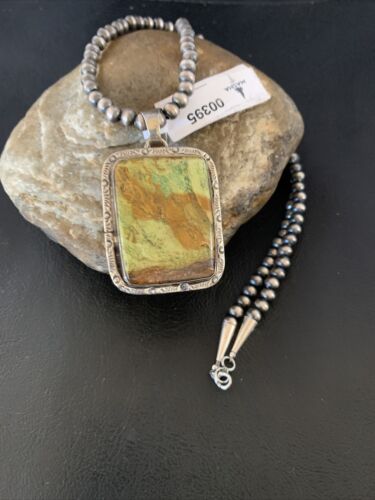 Navajo Pearls Necklace with Sterling Silver Green Gaspeite Beads Pendant | Authentic Native American Handmade | 395