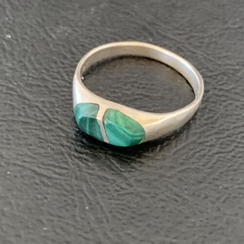 Native American Old Pawn Navajo Green Malachite Ring | Sterling Silver | Sz 5.5 | 10872