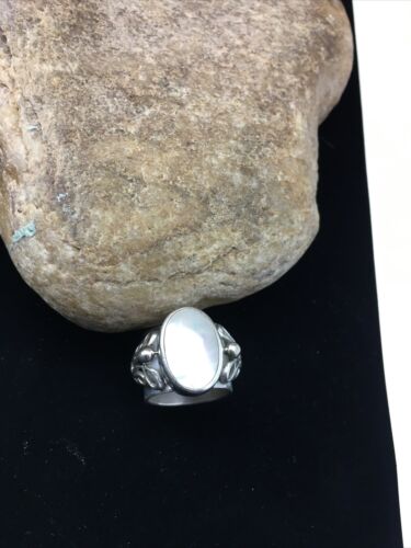 Navajo Women's White Mother of Pearl Ring | Sterling Silver | Sz 8.5 | Authentic Native American Handmade | 1712