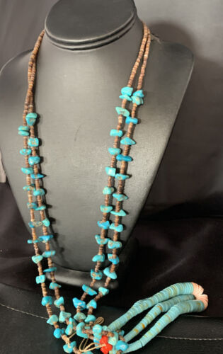 Santo Domingo Shell Blue Turquoise Bead Jacla Pendant Necklace | 30" | Authentic Native American Handmade | 13418