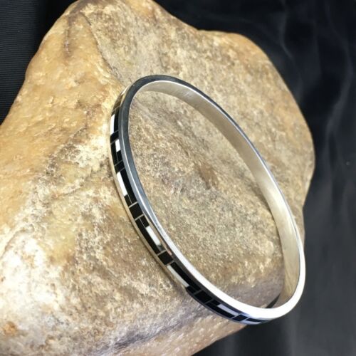 Native American Sterling Silver Bangle | Black Onyx & Mother of Pearl Inlay Bracelet | 10197