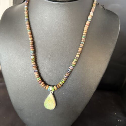 Southwestern Women's Green Opal Pendant Necklace | Sterling Silver | 17" | 14420