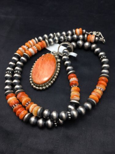 Navajo Orange Spiny Oyster Pendant Necklace | Sterling Silver | Authentic Native American Handmade | 8687