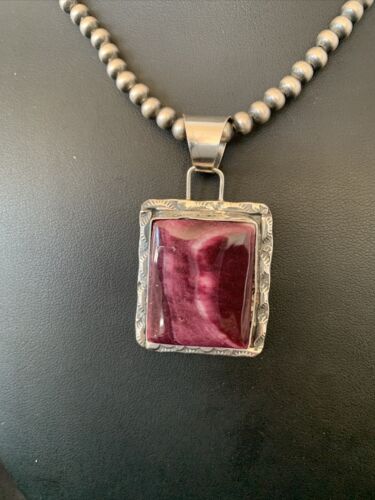 Navajo Pearls Purple Spiny Oyster Pendant Necklace | Sterling Silver | Authentic Native American Handmade | 10946