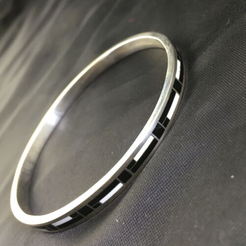 Native American Sterling Silver Bangle | Black Onyx & Mother of Pearl Inlay Bracelet | 10197