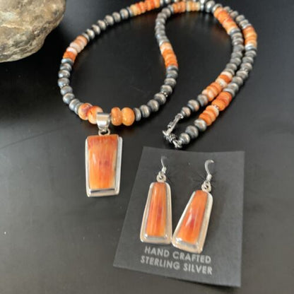 Navajo Pearls Sterling Silver Necklace | Orange Spiny Oyster Pendant | Authentic Native American Handmade | 11386