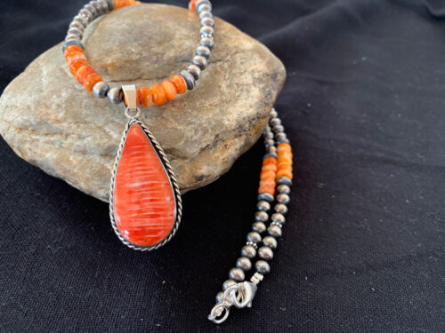 Navajo Pearls Sterling Silver Necklace | Spiny Oyster Cluster Naja Pendant | 599