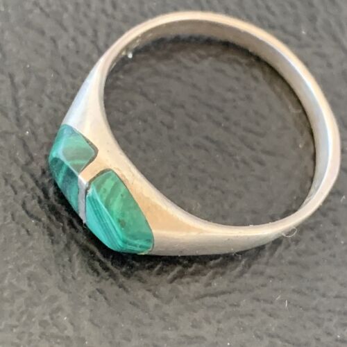 Native American Old Pawn Navajo Green Malachite Ring | Sterling Silver | Sz 5.5 | 10872