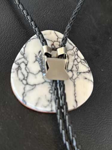 Men's Santo Domingo Bolo Tie | Turquoise Spiny Oyster | Sterling Silver Tips | Native American Handmade | 14632