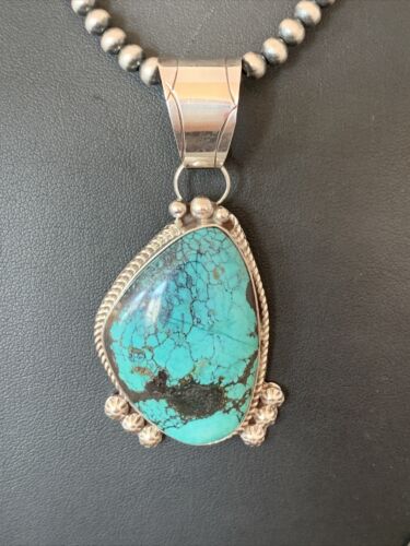 Navajo Pearls Necklace with Spiderweb Turquoise Pendant | Sterling Silver | Authentic Native American Handmade | 00810