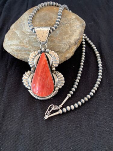 Navajo Spiny Oyster Pendant Necklace | Sterling Silver Pearls | Authentic Native American Handmade | 4628