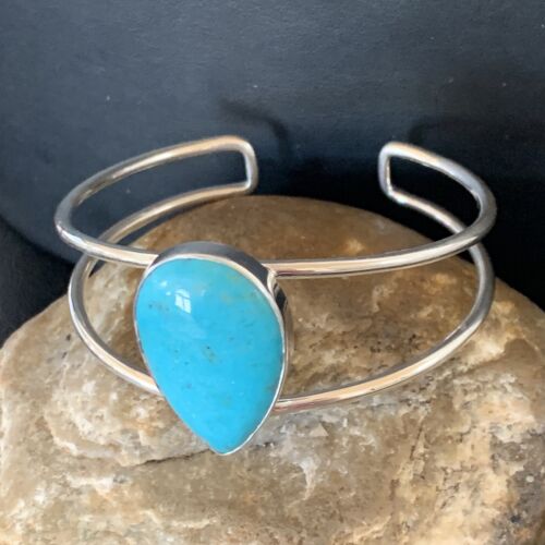 Minimalist Women's Blue Kingman Turquoise Cuff Wire Bracelet | Sterling Silver | 12867