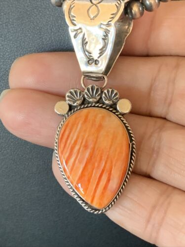 Navajo Orange Spiny Oyster Pendant Necklace | Sterling Silver | Authentic Native American Handmade | 13079