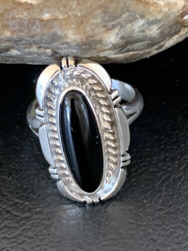 Native American Navajo Handmade Sterling Silver Black Onyx Ring | Sz 6 | 11586