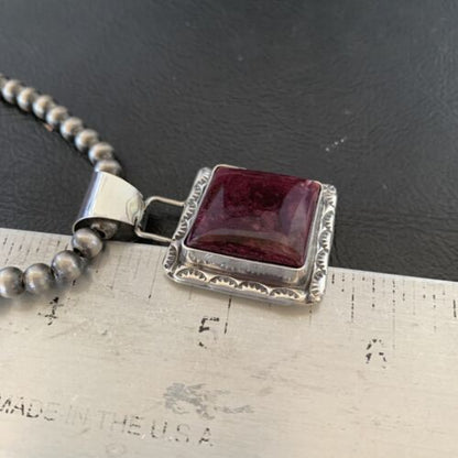 Navajo Pearls Purple Spiny Oyster Pendant Necklace | Sterling Silver | Authentic Native American Handmade | 10952