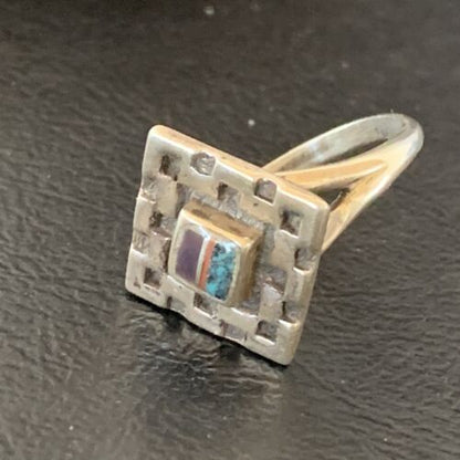 Southwestern Women's Navajo Blue Turquoise Sugilite Inlay Ring | Sz 7.5 | 11283 - Masha USA