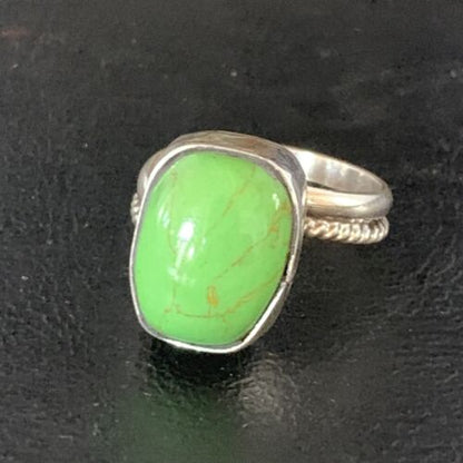 Navajo Green Gaspeite Ring | Sterling Silver | Sz 7.5 | Authentic Native American Handmade | 13535