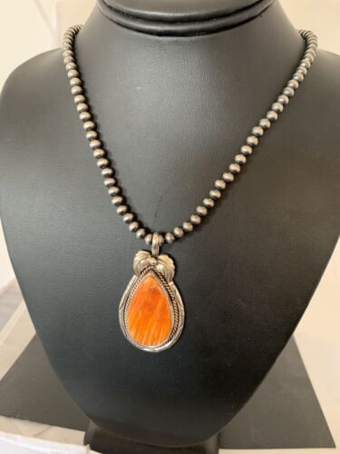 Navajo Orange Spiny Oyster Pendant Necklace | Sterling Silver | Authentic Native American Handmade | 00325