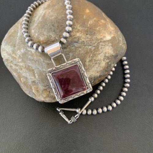 Navajo Pearls Purple Spiny Oyster Pendant Necklace | Sterling Silver | Authentic Native American Handmade | 10952
