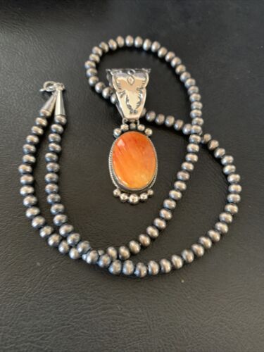 Navajo Orange Spiny Oyster Pendant Necklace | Sterling Silver | Authentic Native American Handmade | 13082