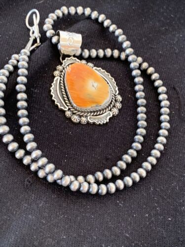 Navajo Orange Spiny Oyster Pendant Necklace | Sterling Silver Pearls | Authentic Native American Handmade | 00777