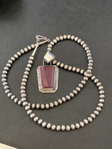Navajo Pearls Purple Spiny Oyster Pendant Necklace | Sterling Silver | Authentic Native American Handmade | 10947
