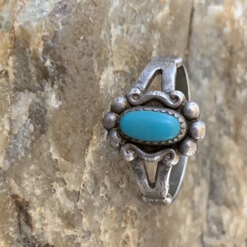 Southwestern Old Pawn Navajo Blue Turquoise Ring | Sterling Silver | Sz 5.5 | 10774