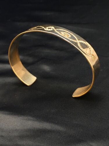 Navajo Bear Bracelet | Sterling Silver | Authentic Native American Handmade | 8935 - Masha USA