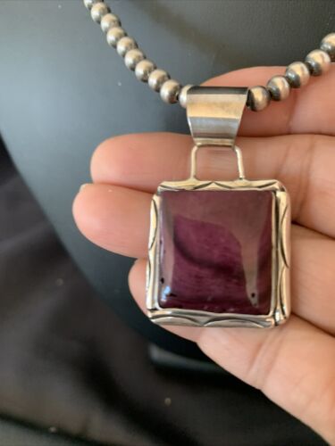 Navajo Pearls Purple Spiny Oyster Pendant Necklace | Sterling Silver | Authentic Native American Handmade | 10949