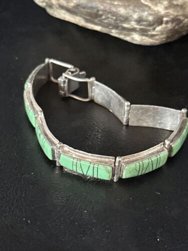 Native American Women's Green Gaspeite Inlay Link Bracelet | Sterling Silver | 7.5" | 14270