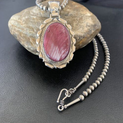 Navajo Pearls Purple Spiny Oyster Pendant Necklace | Sterling Silver | Authentic Native American Handmade | 10701