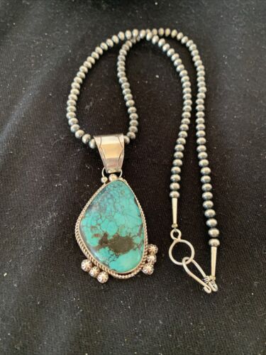 Navajo Pearls Necklace with Spiderweb Turquoise Pendant | Sterling Silver | Authentic Native American Handmade | 00810