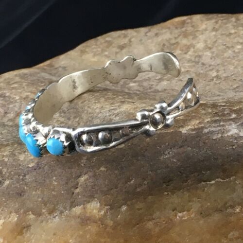 Navajo Blue Kingman Turquoise Cuff Bracelet | Sterling Silver | Authentic Native American Handmade | 10187