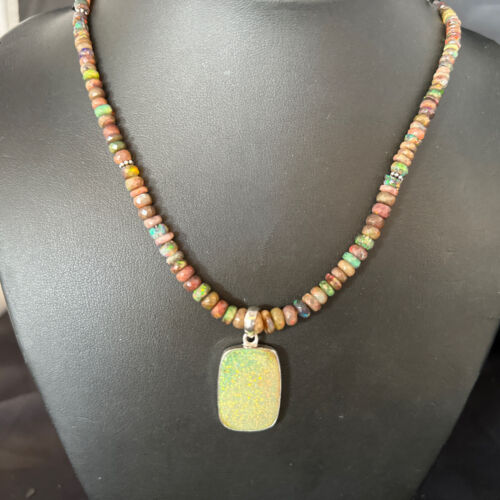 Southwestern Women's Green Opal Pendant Necklace | Sterling Silver | 17" | 14424