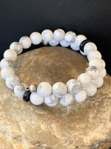 Navajo Memory Wire Bracelet | Stainless Steel | Howlite & Onyx Beads | Sterling Silver | 01956